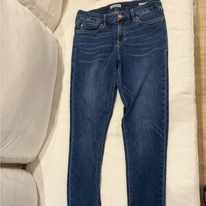 Women's Dark Blue Slim - Dear John size 28. High waisted skinny. Inseam 30”